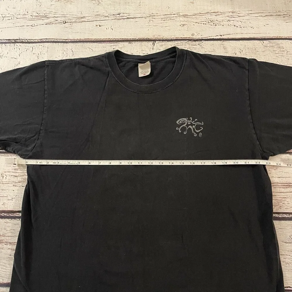 VINTAGE Y2K B&B Shirt Mens XL Black Graphic Tribal Print Hawaii‎ Faded